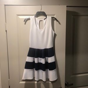 White & navy color blocked dress